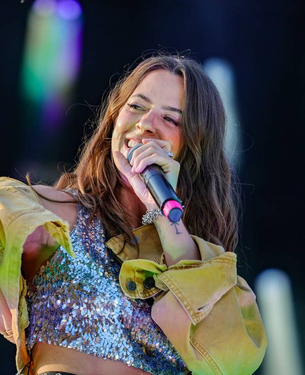 Vanessa Mai beim Festival Inselfieber im Juni 2025. Die Sängerin wendet sich mit einer wichtigen Botschaft an ihre Fans.