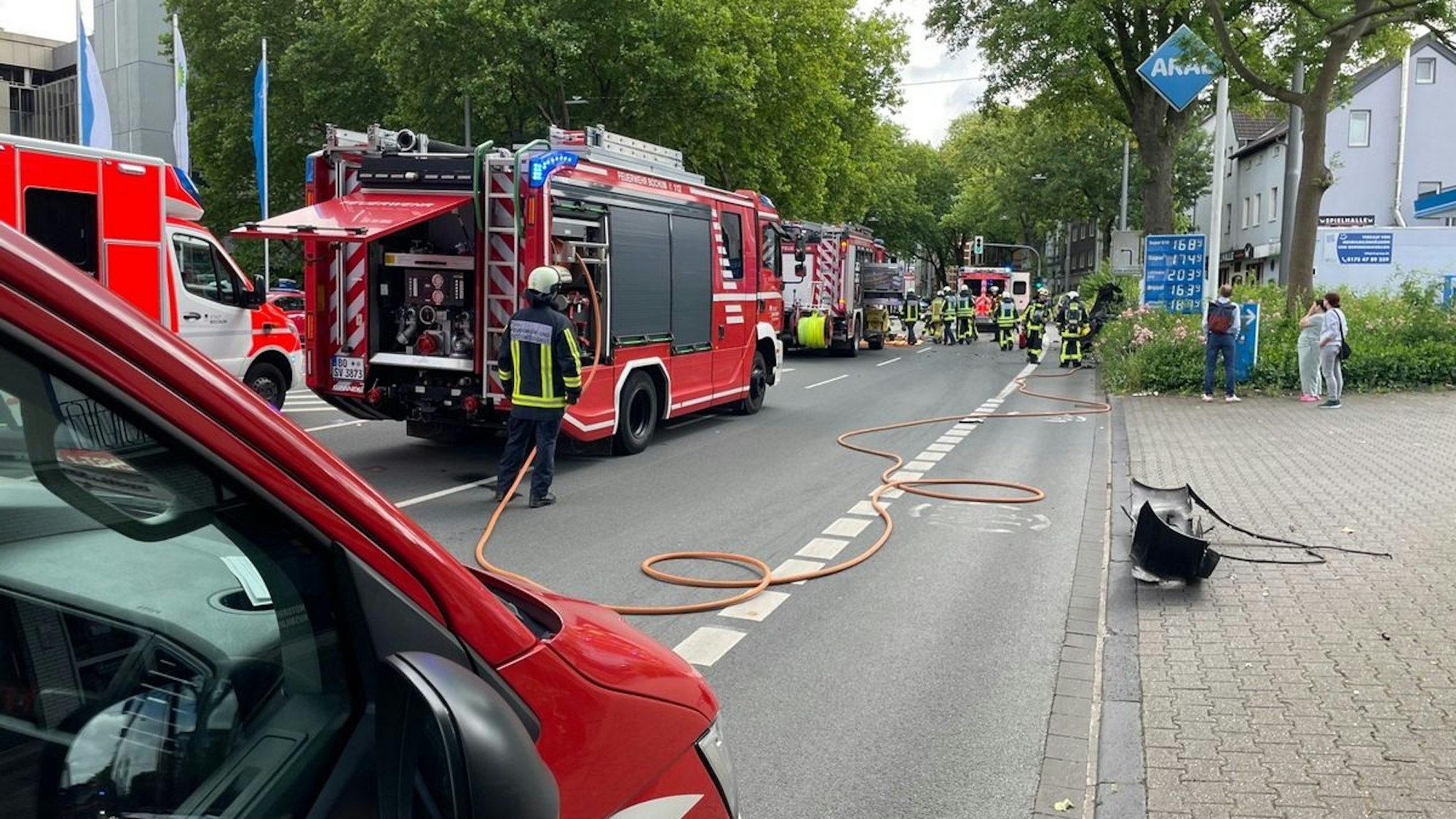 FW-BO: Schwerer Verkehrsunfall auf der Wittener Str.