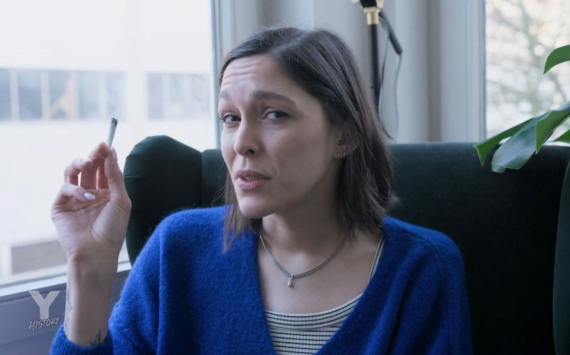 ARD-Reporterin Sophie Labitzke will endlich mit dem Rauchen aufhören. (Bild: ARD)