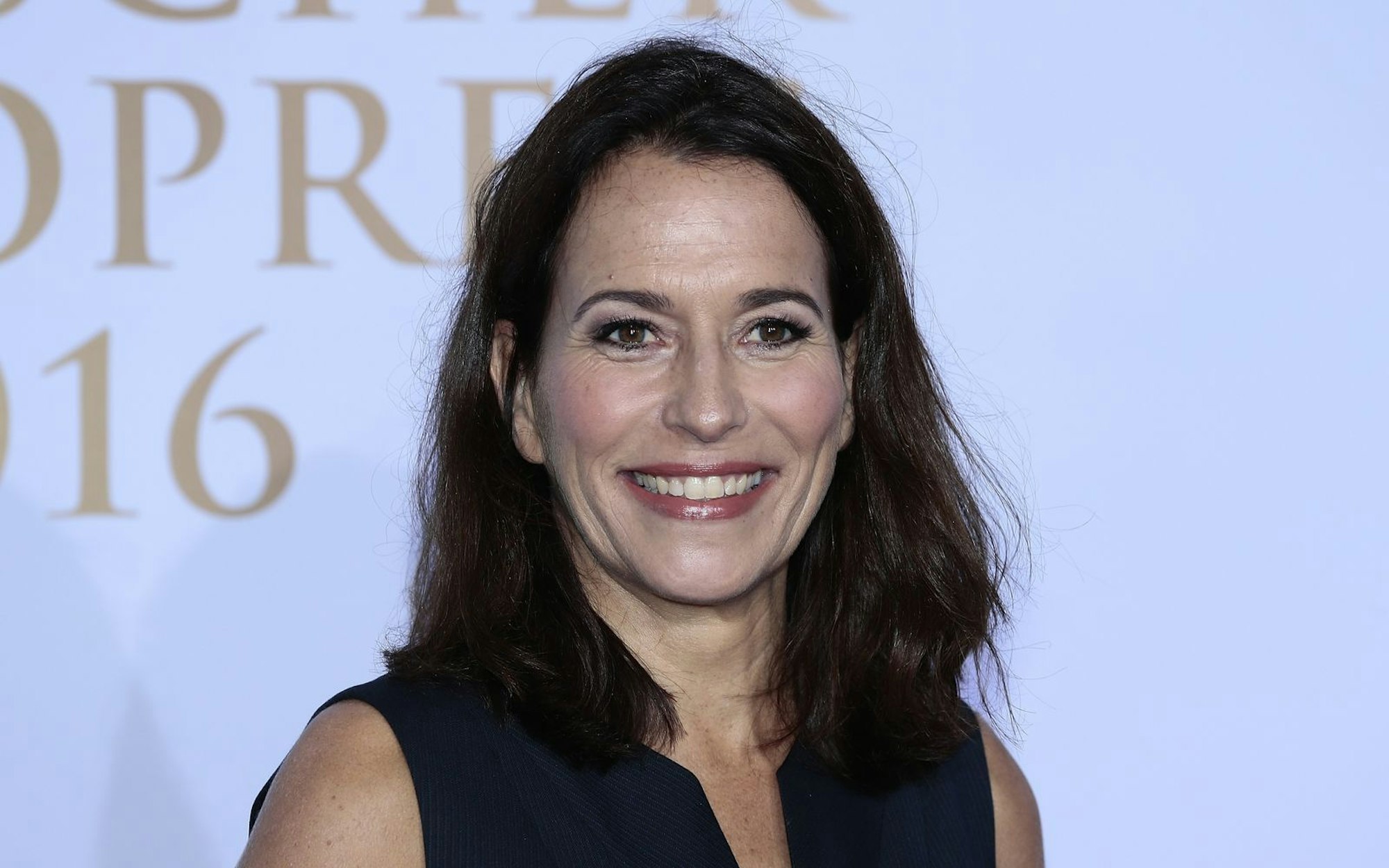 Anne Will setzt bei Interviews noch immer gerne auf die „Schraubstock“-Methode. (Bild: 2016 Getty Images/Oliver Hardt)