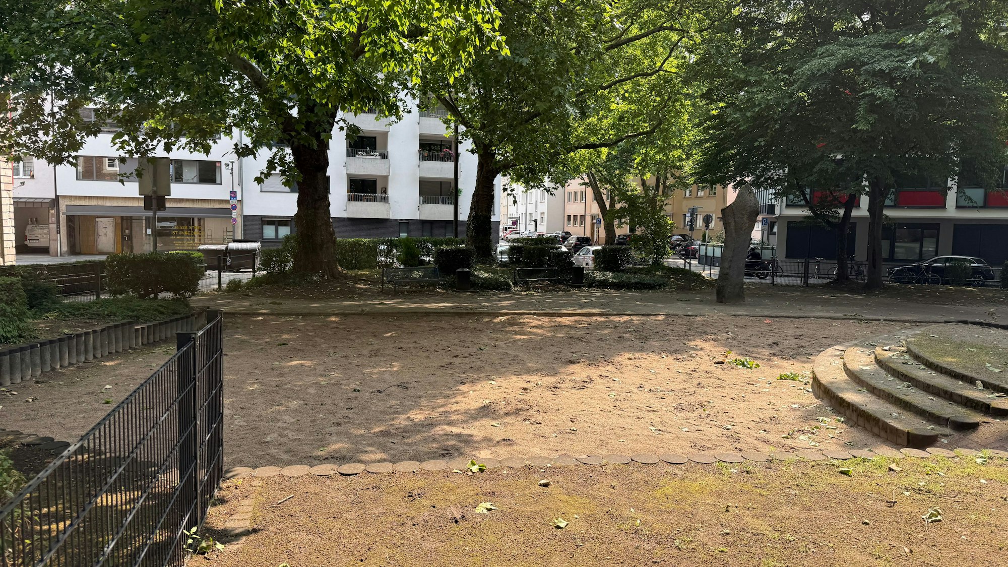 Der Spielplatz neben der IGES an der Huhnsgasse
