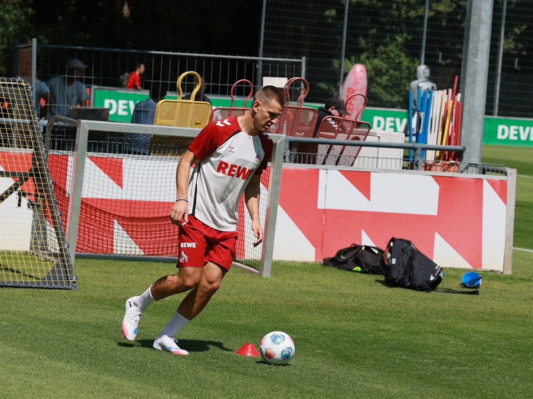 Florian Dietz beim Training des 1. FC Köln.