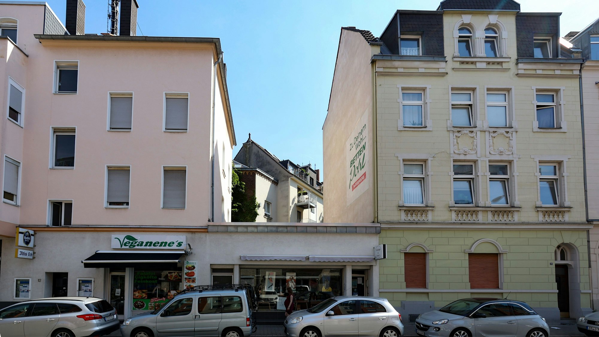 Baulücken gibt es überall in Köln. Auch hier auf der Iltisstraße in Neu-Ehrenfeld.