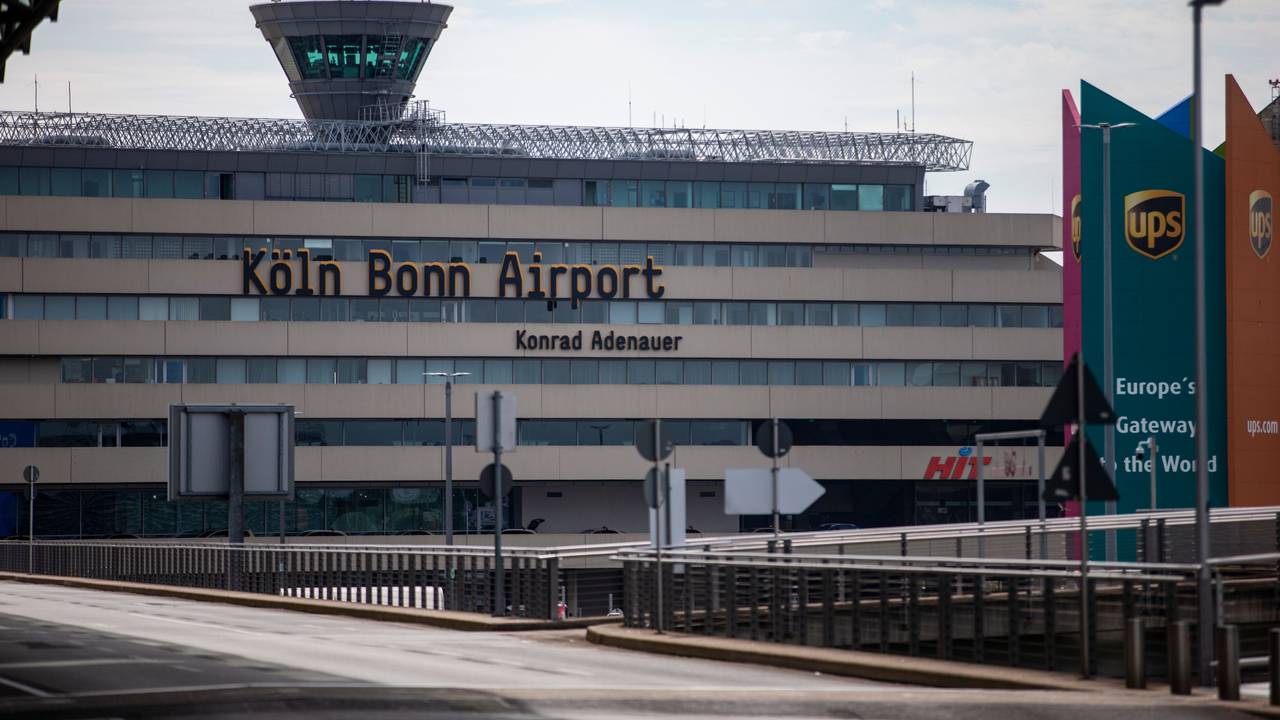 Blick auf den Flughafen Köln Bonn.
