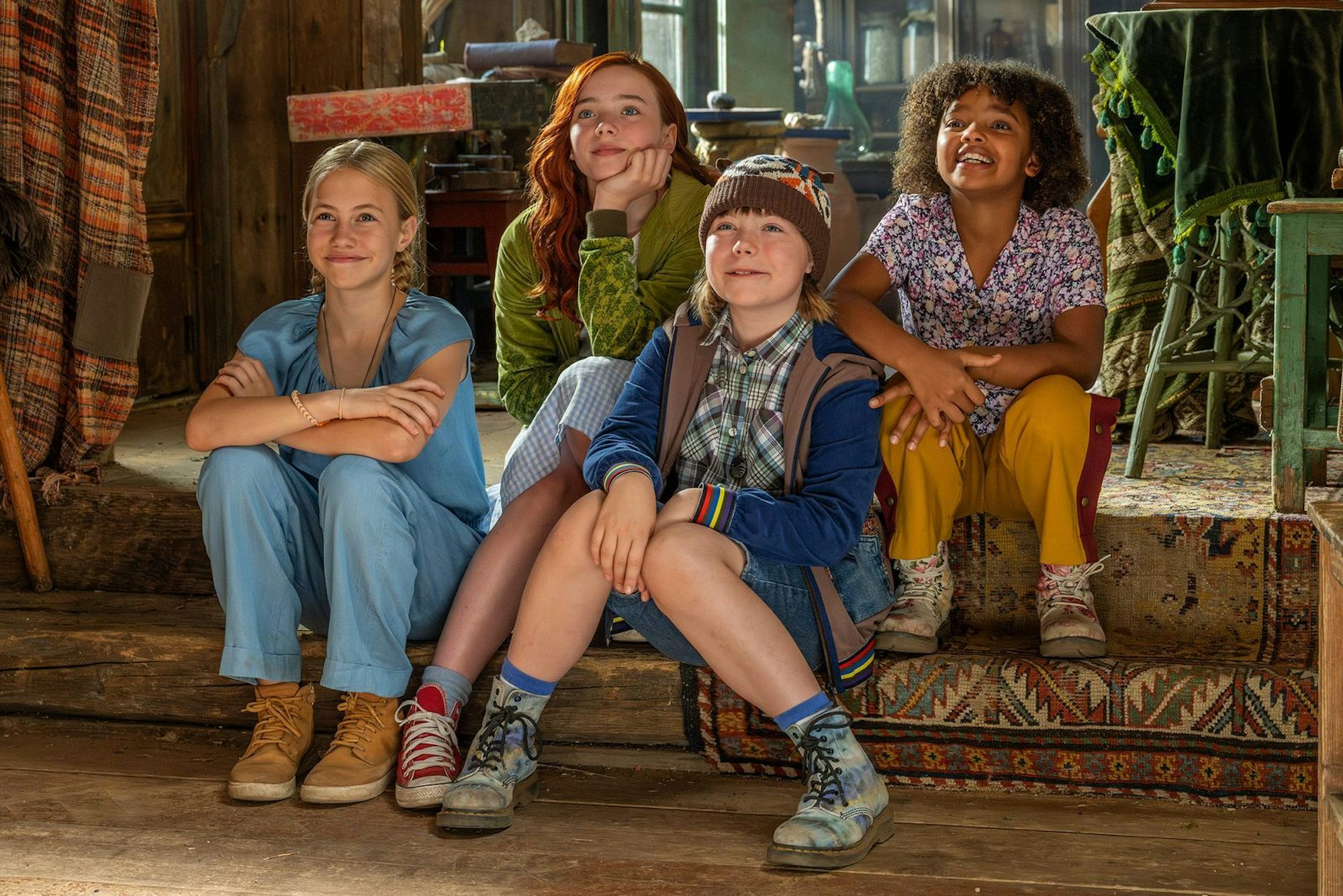Sie müssen gemeinsam den Wald retten: Valentina (Cora Trube), Willow (Ava Petsch), Gretchen (Anna von Seld) und Lotti (Mary Tölle, von links nach rechts). (Bild: STEFANIE LEO)