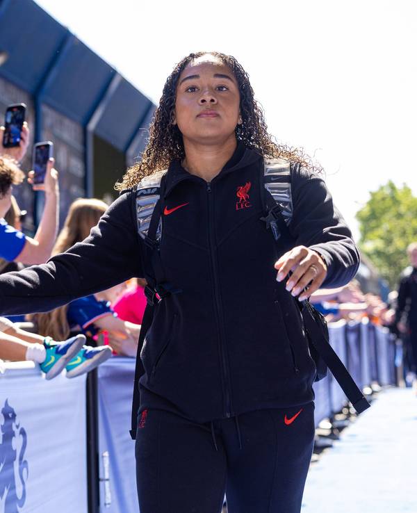 Olivia Smith vom FC Liverpool wird mit ihrem Abgang zu Arsenal zur Rekord-Spielerin im Frauenfußball.