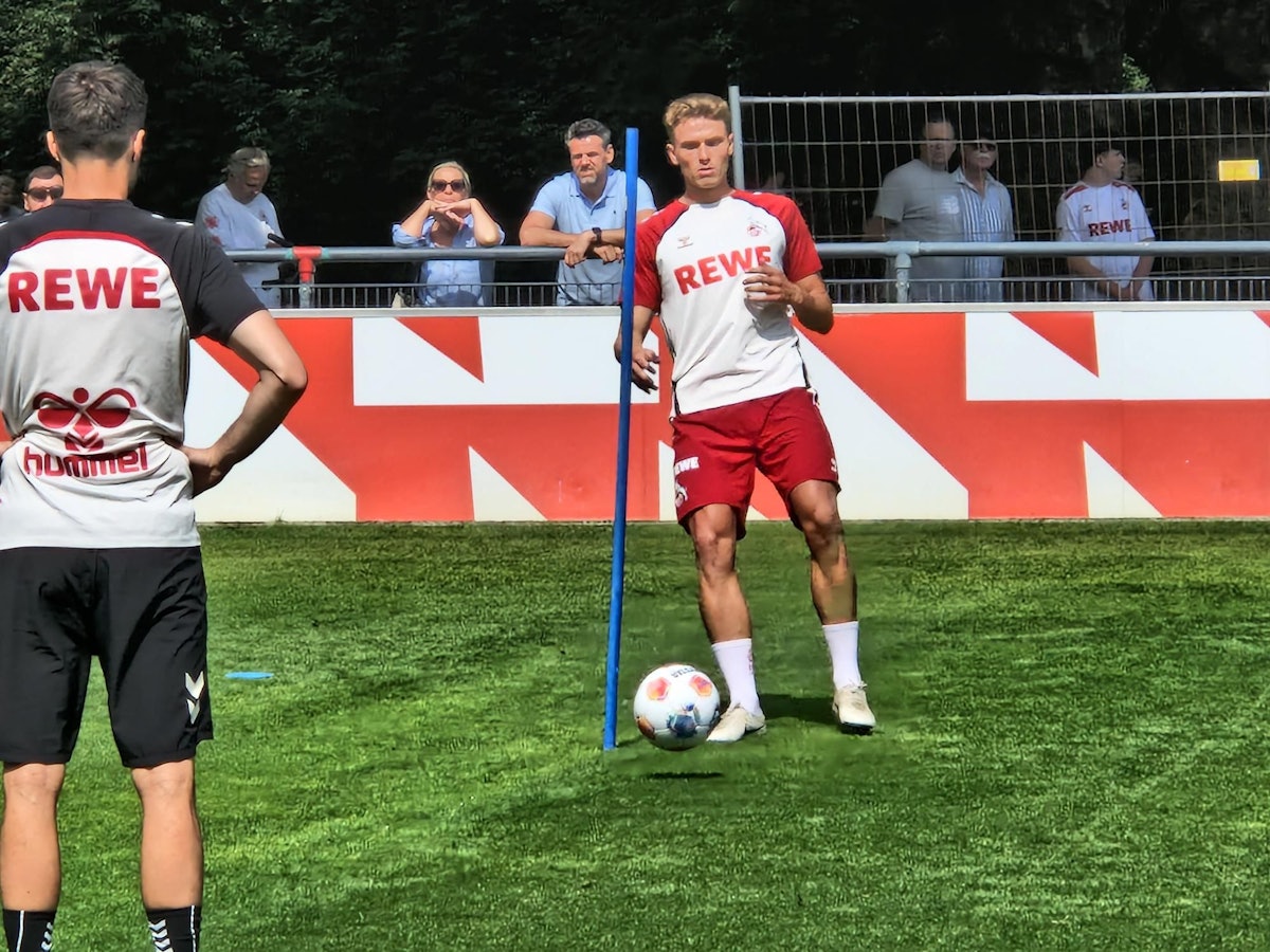 Sebastian Sebulonsen in seinem ersten Training beim 1. FC Köln.