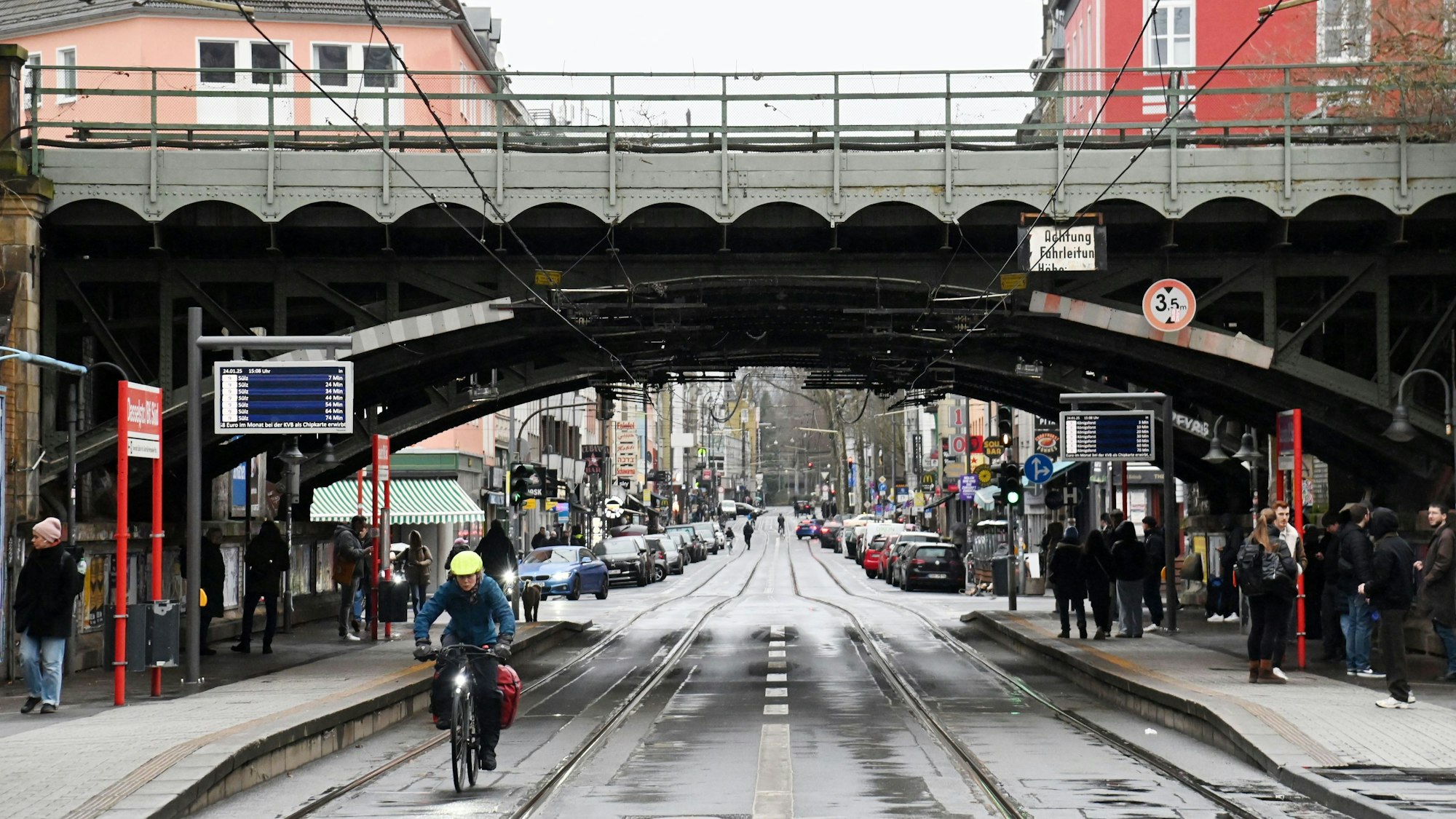 Blick auf die Zülpicher Straße in Köln (Archivfoto)