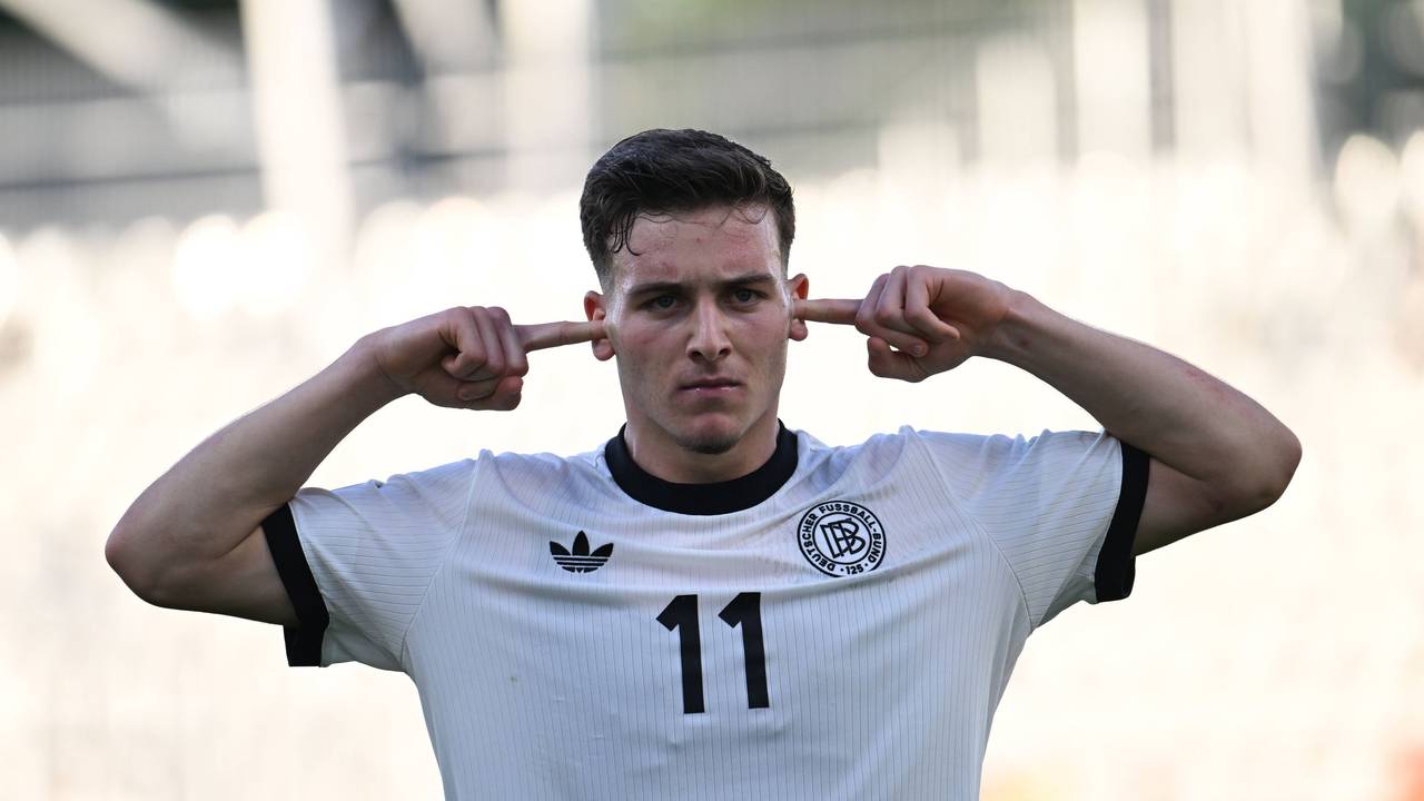Said El Mala jubelt bei der U19-EM.