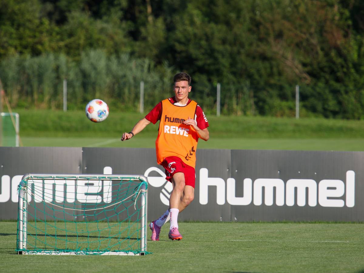Said El Mala mit dem 1. FC Köln im Trainingslager in Bad Waltersdorf am 19. Juli 2025.