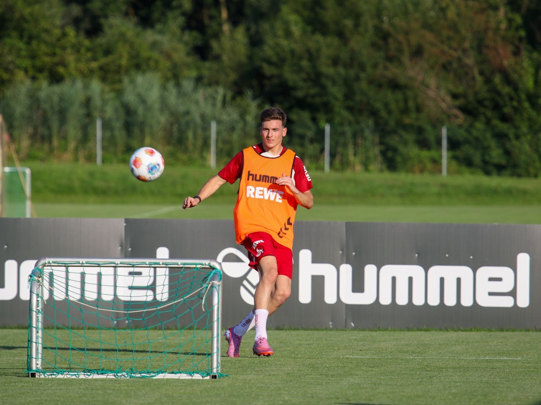 Said El Mala mit dem 1. FC Köln im Trainingslager in Bad Waltersdorf am 19. Juli 2025.