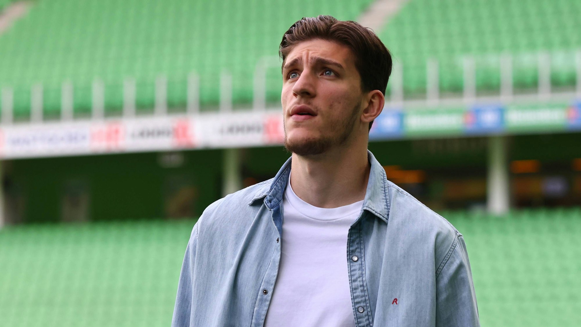 Ahmetcan Kaplan vor dem Ligaspiel von Ajax Amsterdam in Groningen im Stadion. Ahmetcan ist Transfer-Kandidat beim 1. FC Köln.