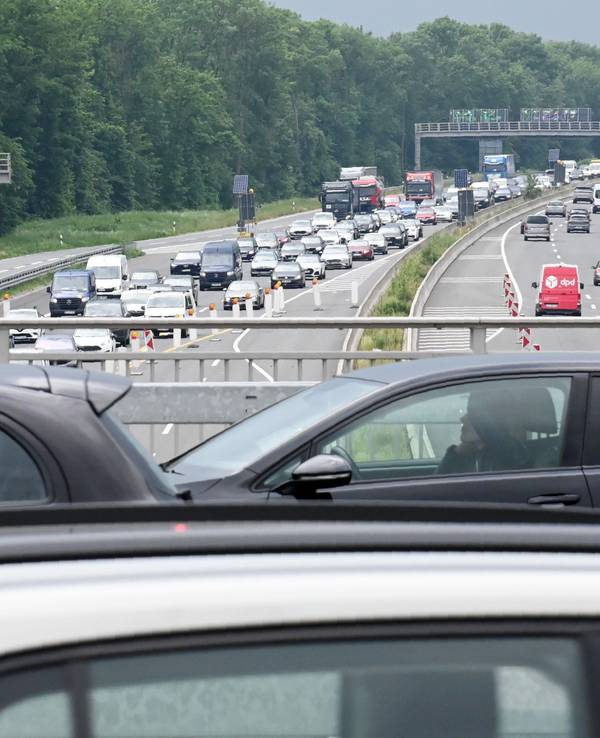 Stau auf der A1 (Archivfoto)