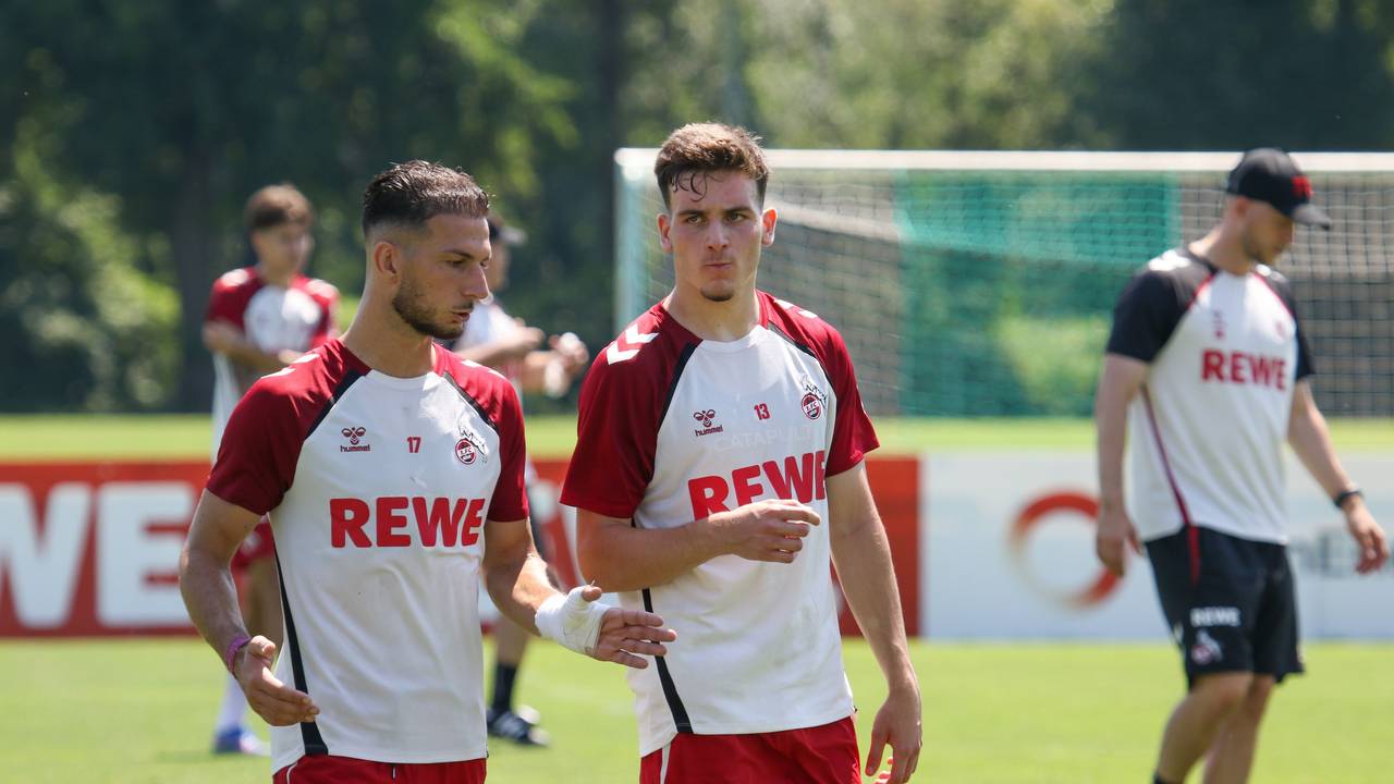 Said El Mala (r.) im FC-Training an der Seite von Leart Pacarada.