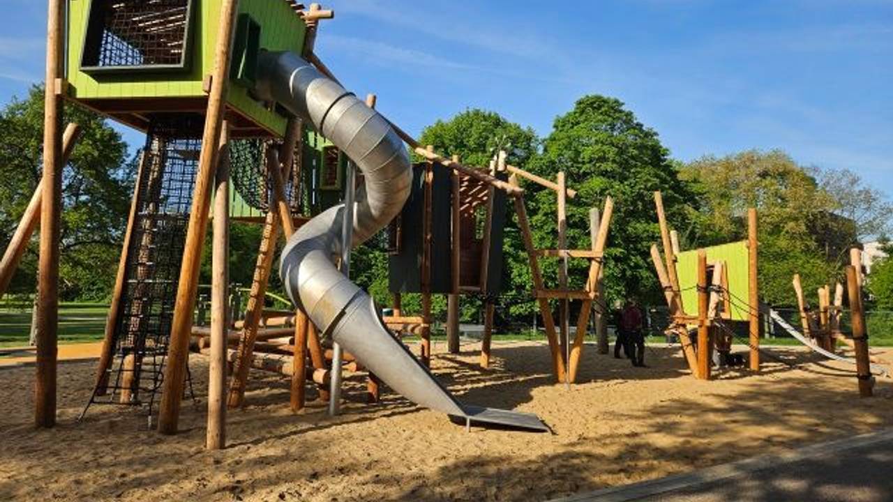 Der neue Spielplatz im Johannes-Giesbert-Park