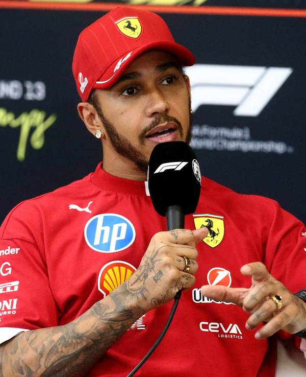 Lewis Hamilton will mit Ferrari in der Formel 1 weiter angreifen.