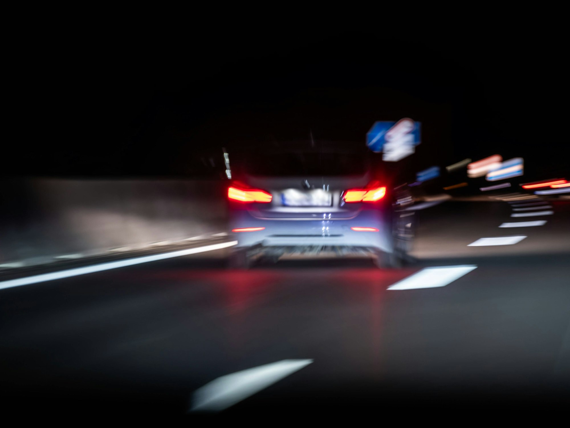 Nach einem Autounfall auf der A4 machte die Polizei einen brisanten Fund.