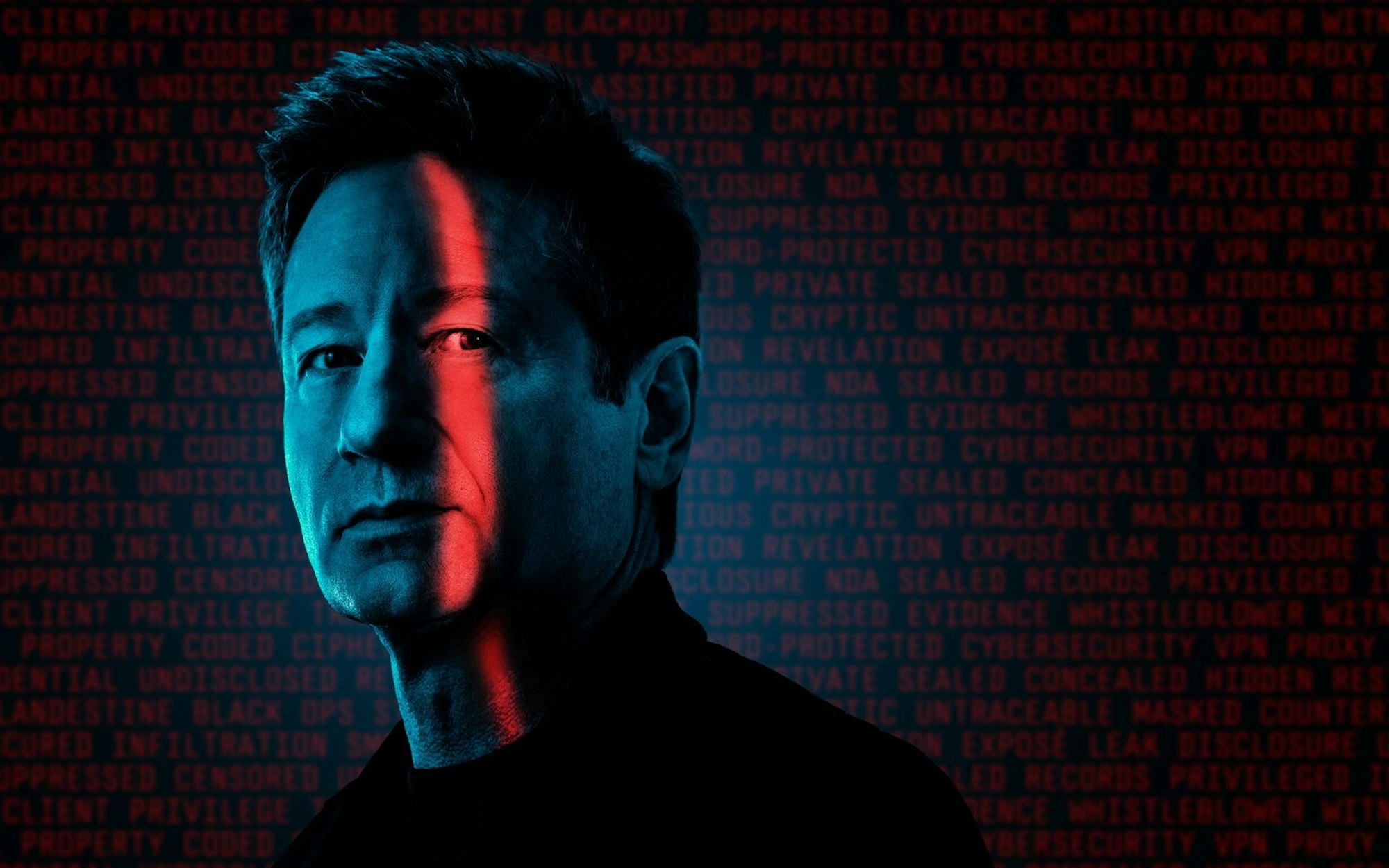 Wer das hier ist, ist kein Geheimnis. Als Alien-vernarrter FBI-Agent Fox Mulder hat es David Duchovny (Foto) zu Weltruhm gebracht. Nun lüftet er in „Secrets Declassified mit David Duchovny“ echte Regierungsgeheimnisse. Ab 30. Juli, immer mittwochs, um 20.15 Uhr, zeigt der History Channel die zehnteilige Doku-Reihe in deutscher Erstausstrahlung. (Bild: The HISTORY Channel / A+E Global Media)