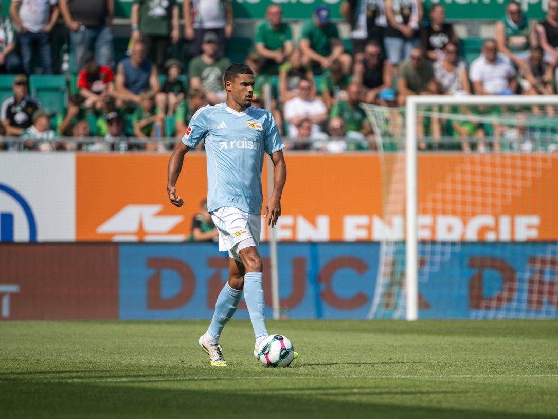 Danilho Doekhi im Test gegen Rapid Wien.