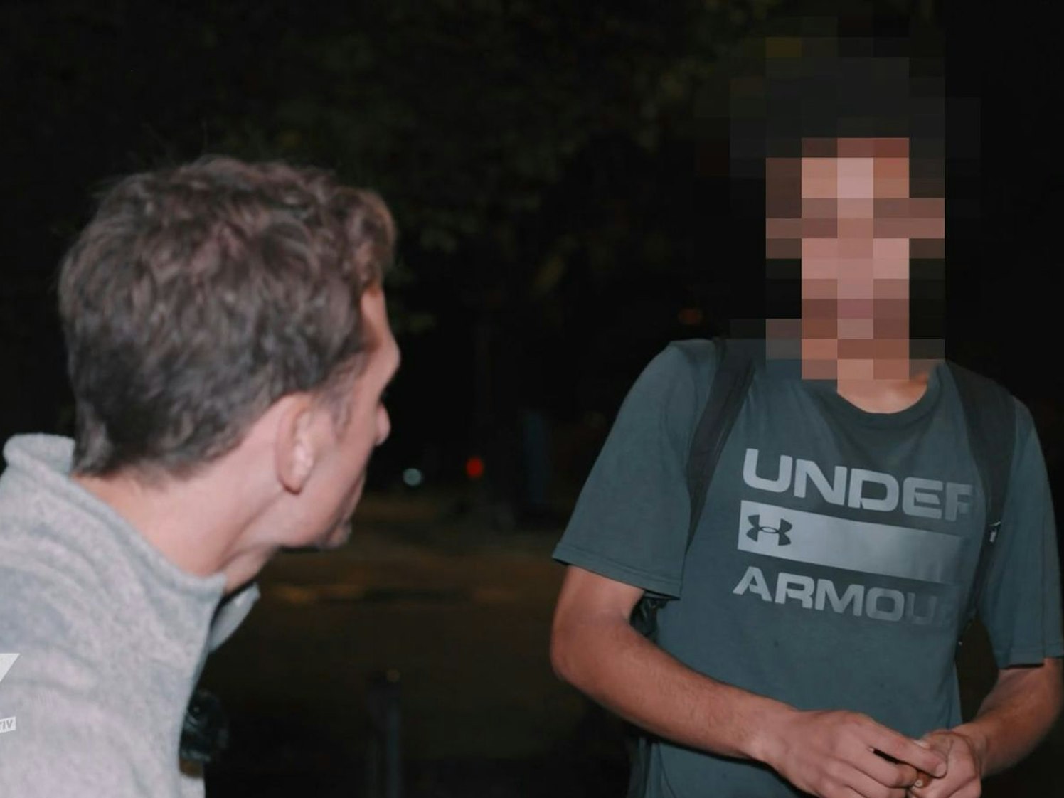 ARD-Journalist János Kereszti sprach für seine „Y-Kollektiv“-Reportage mit Mitgliedern einer Bremer Jugendgang. (Bild: ARD / Radio Bremen)