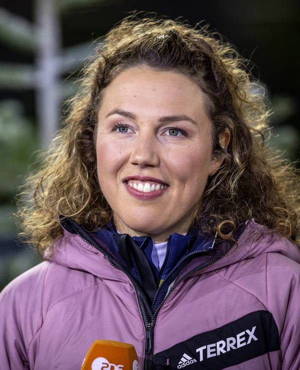 Laura Dahlmeier als Biathlon-Expertin für das ZDF.