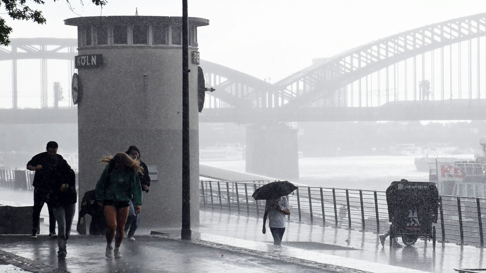 Wetter In K ln Regen Und Kein Ende In Sicht Express Wetter In K ln Regen Und Kein Ende In Sicht Express