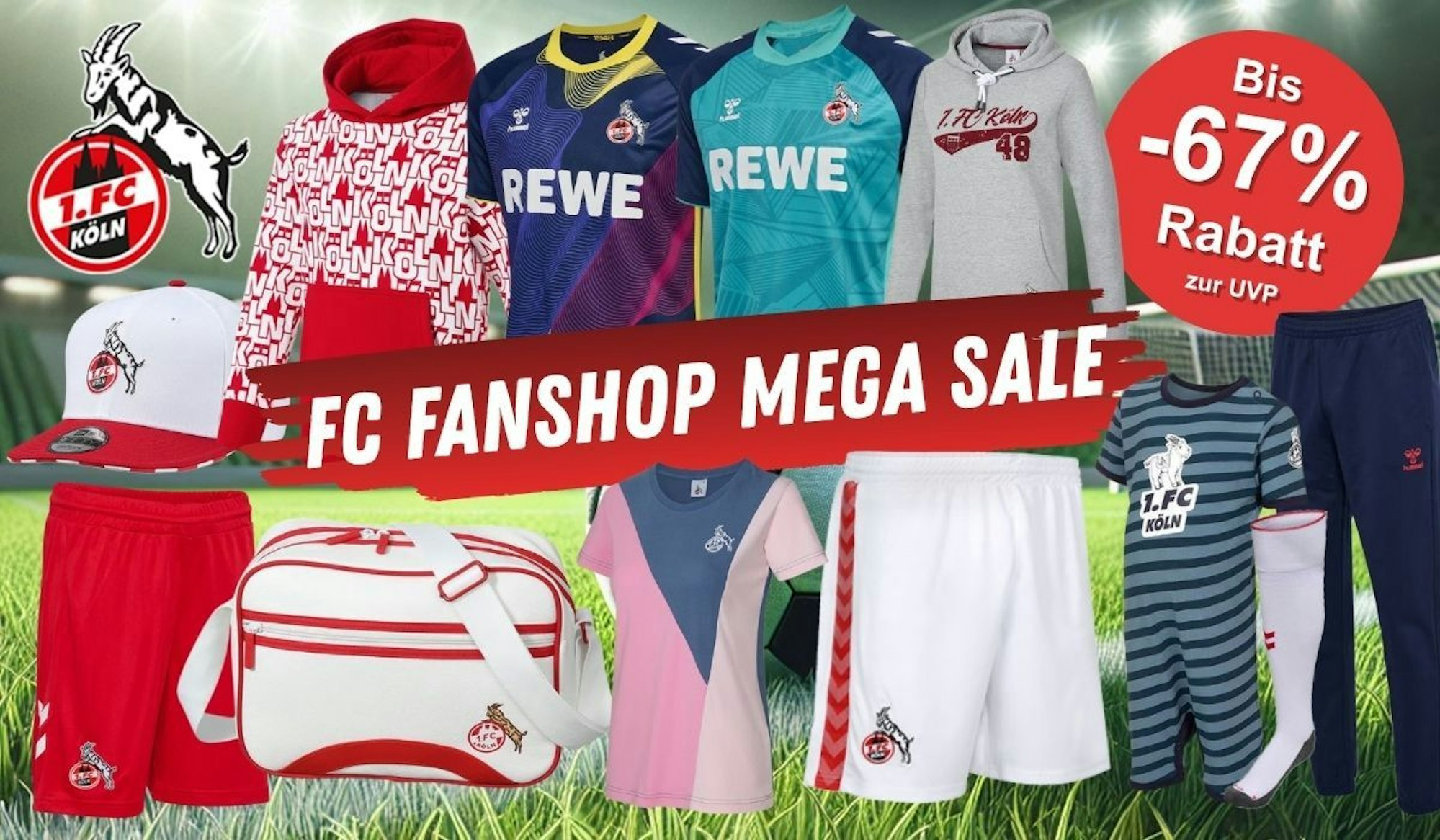 1. FC Köln Fanshop Produkte und Artikel, im Hintergrund ein Fußballrasen mit Fußball und Tor. 1. FC Köln Trikots 2024/25 Torwart und Ausweichtrikot, FC Hoodie in Grau, Damenshirt, Baby Body, weiße Stulpen, Trainingshose, Umhängetasche.