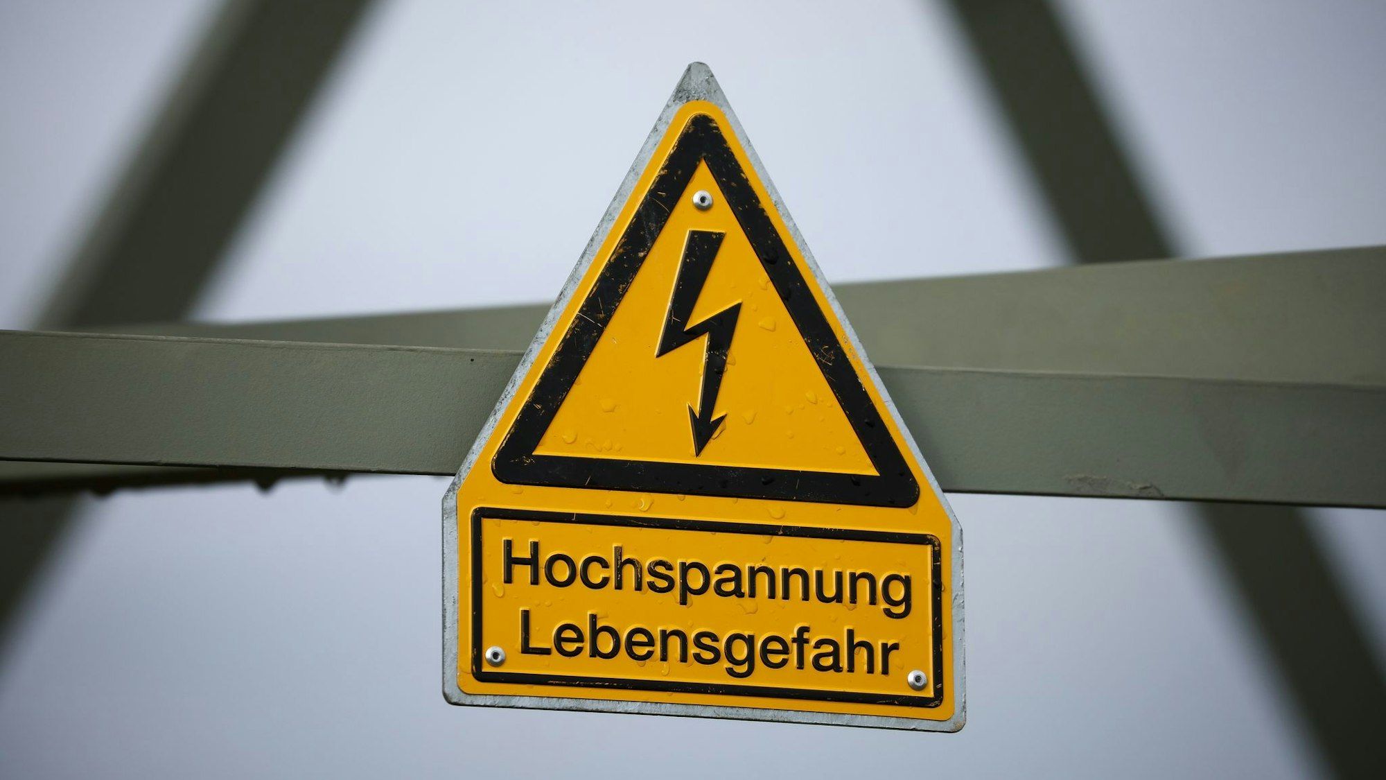 In Köln-Ehrenfeld ist am Freitagabend der Strom ausgefallen (Symbolfoto).