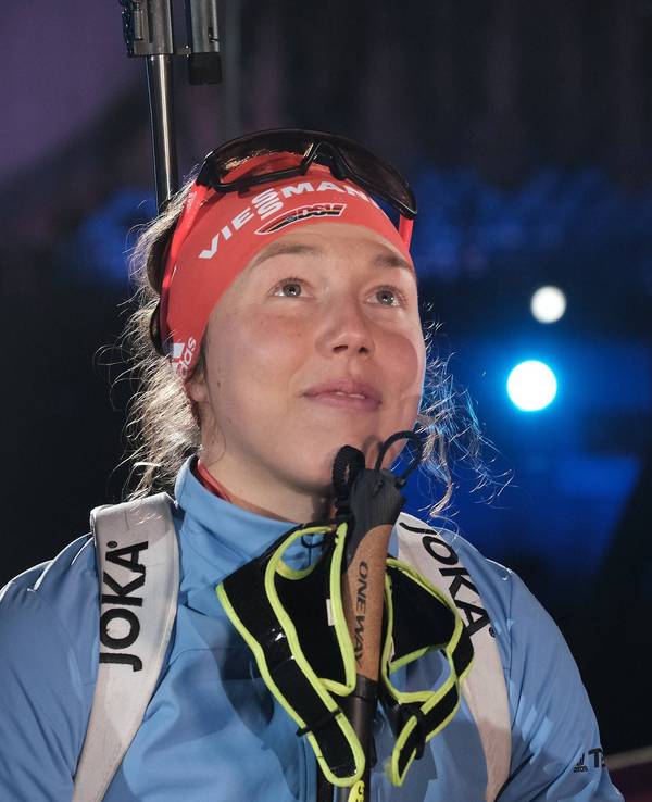 Laura Dahlmeier bei einem Biathlon-Wettkampf.