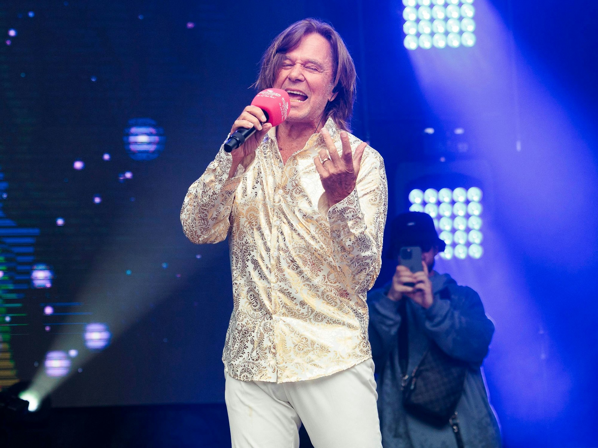 Sänger Jürgen Drews tritt bei der Sommerparty Schlager Radio «SchlagerHammer» in der Orangerie auf.