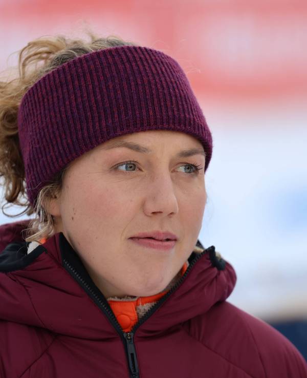Laura Dahlmeier, hier im Jahr 2023 bei einem Auftritt als TV-Expertin.