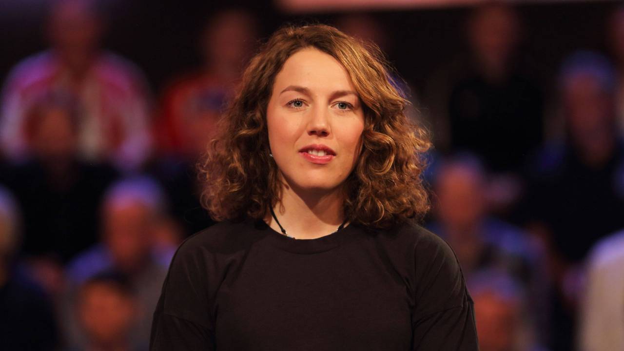 Laura Dahlmeier bei einem Auftritt im Aktuellen Sportstudio.