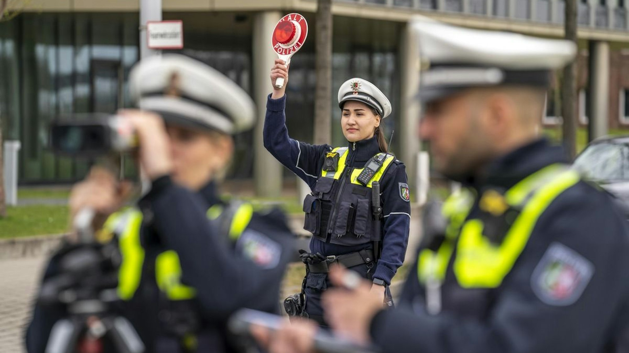 POL-ME: Polizei stellt 140 Geschwindigkeitsverstöße fest - 2507144