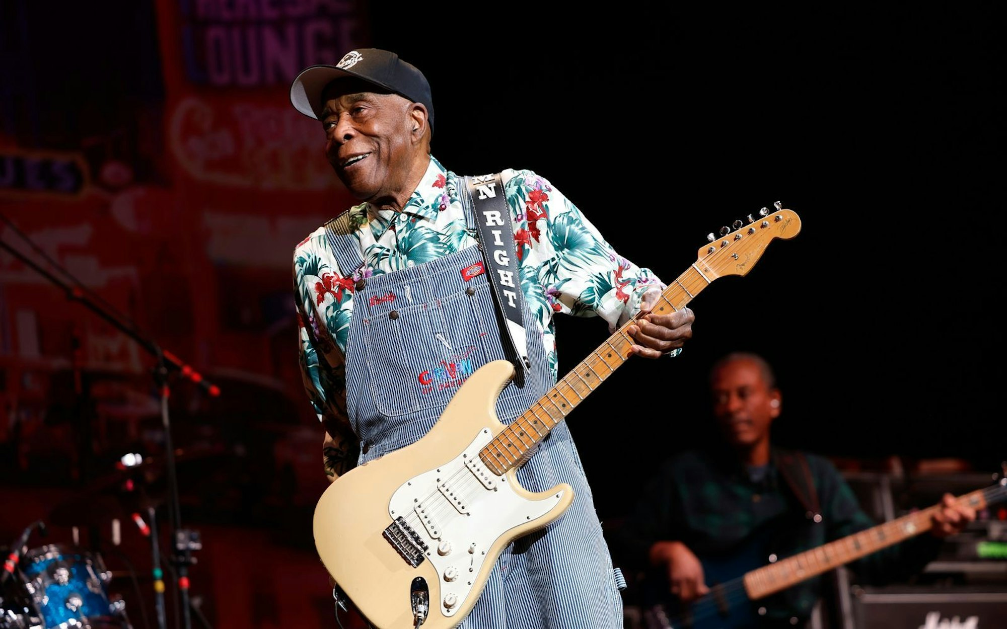 Buddy Guy ist auch mit 89 Jahren noch lange nicht fertig mit dem Blues - und umgekehrt. Das neue Album des achtfachen Grammy-Gewinners heißt „Ain't Done With The Blues“. (Bild: 2023 Getty Images/Jason Kempin)