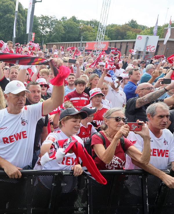 Fans bei der FC-Saisoneröffnung (Archivfoto)
