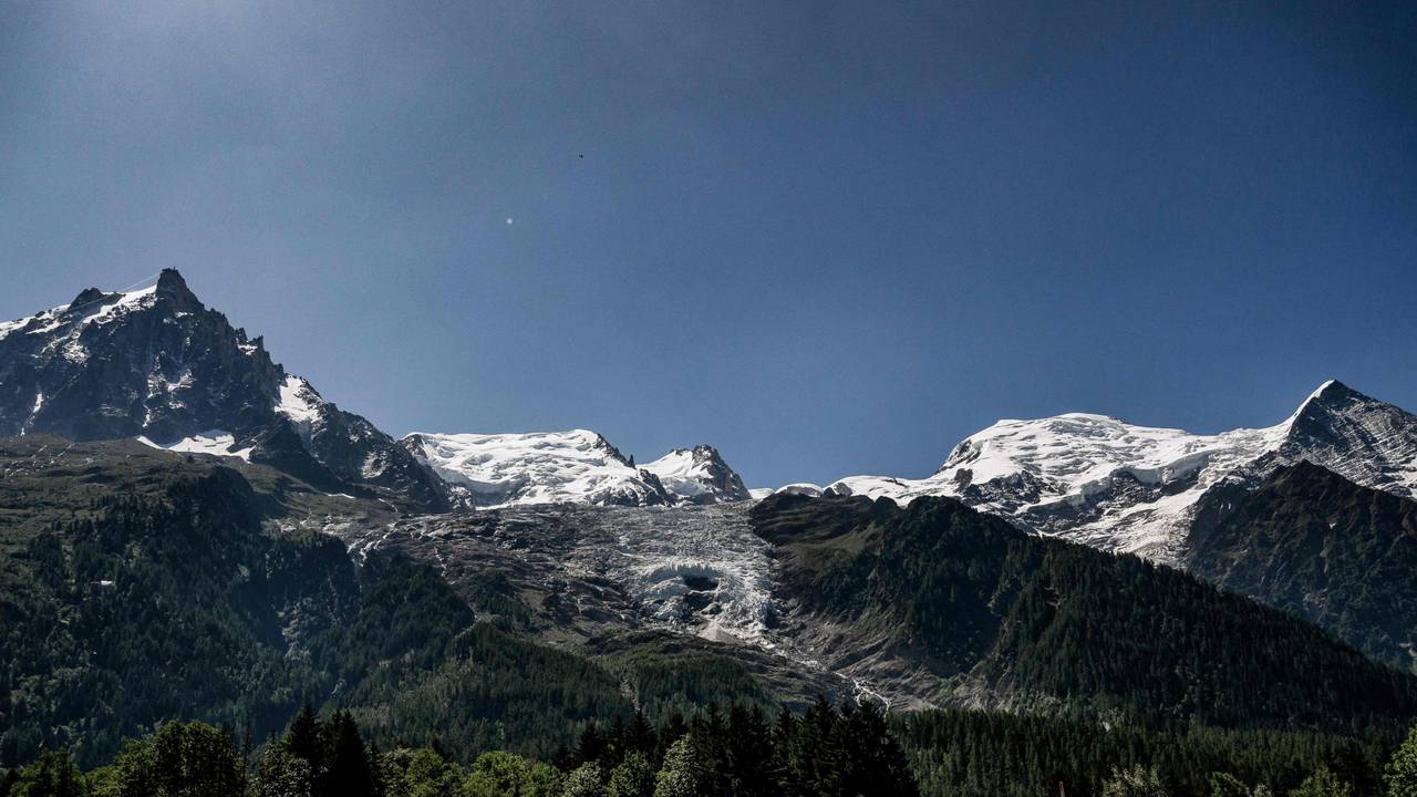 TOPSHOT - This photograph shows a view of a hole that appeared on the Bossons glacier in Chamonix-Mont-Blanc, on July 11, 2025. (Photo by JEFF PACHOUD / AFP)