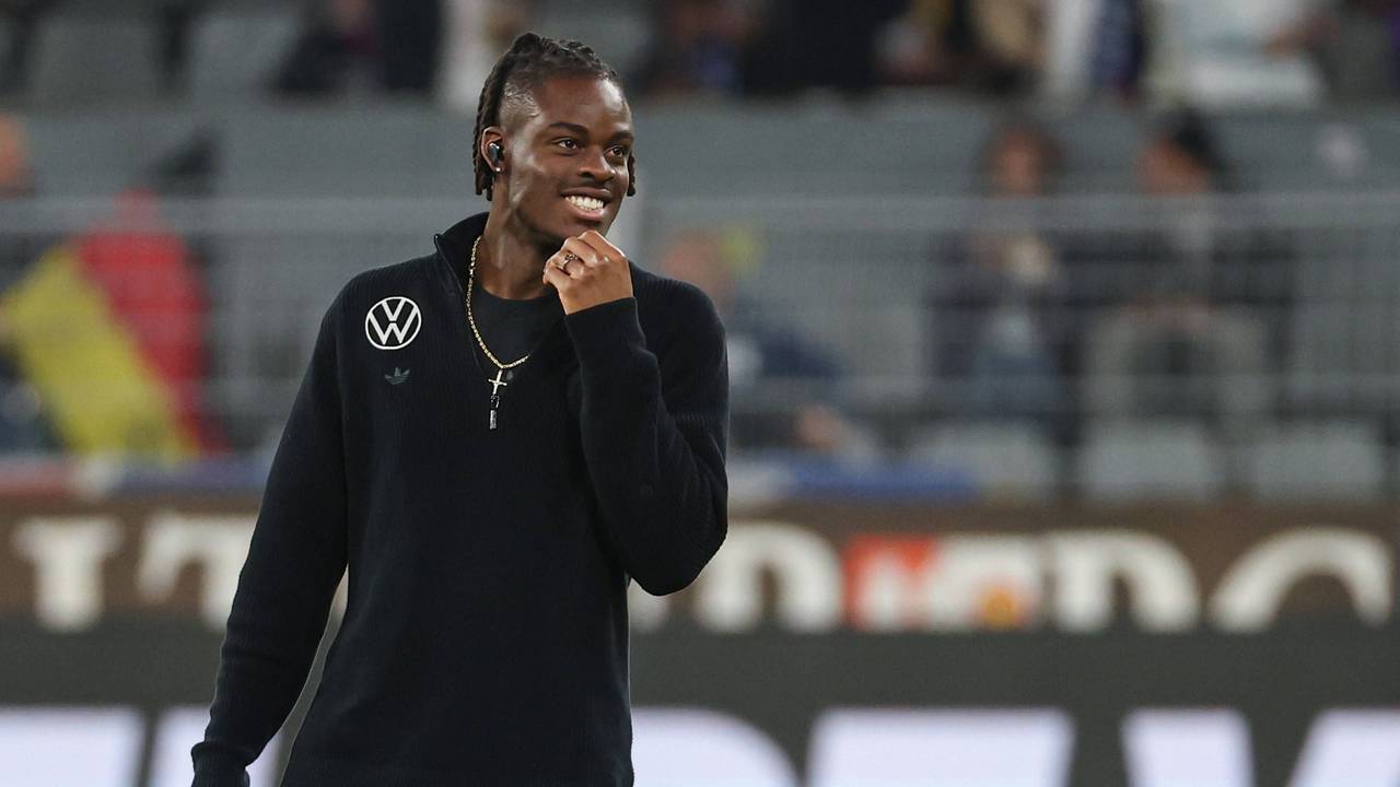 Yann Bisseck vor einem DFB-Länderspiel.