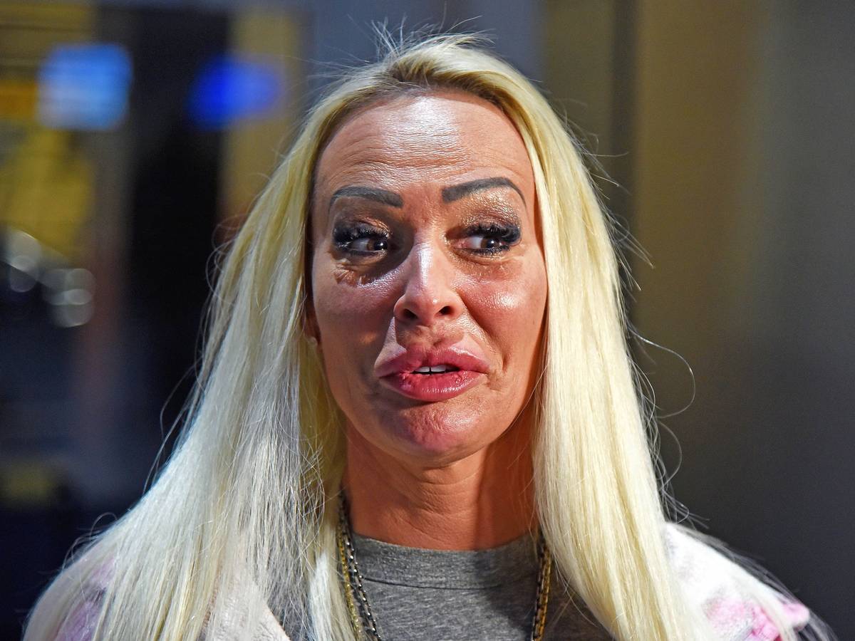 Cora Schumacher posiert.