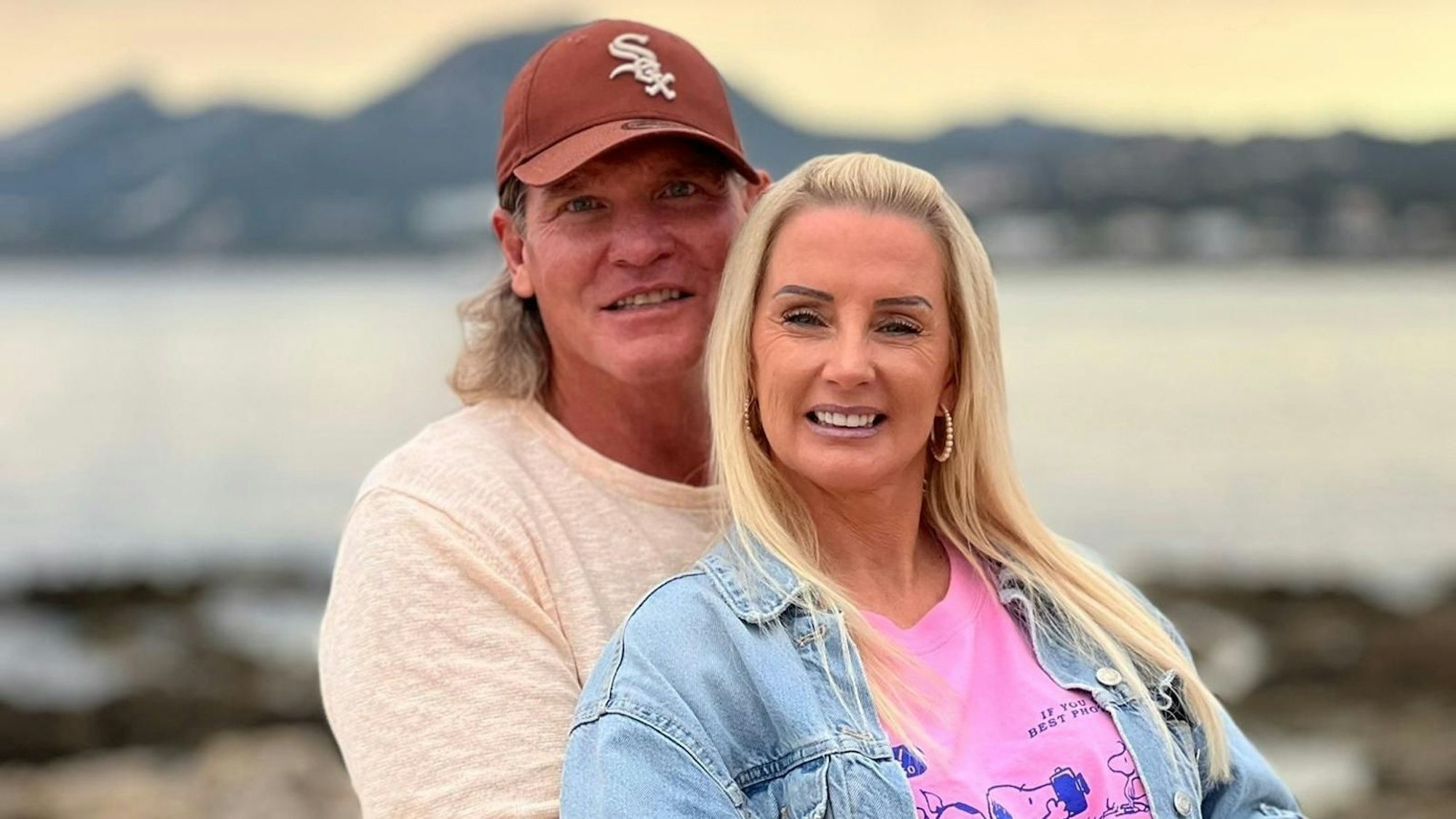 Zusammen durch dick und dünn: die Mallorca-Auswanderer Steff und Peggy (Bild: RTL / 99pro media)