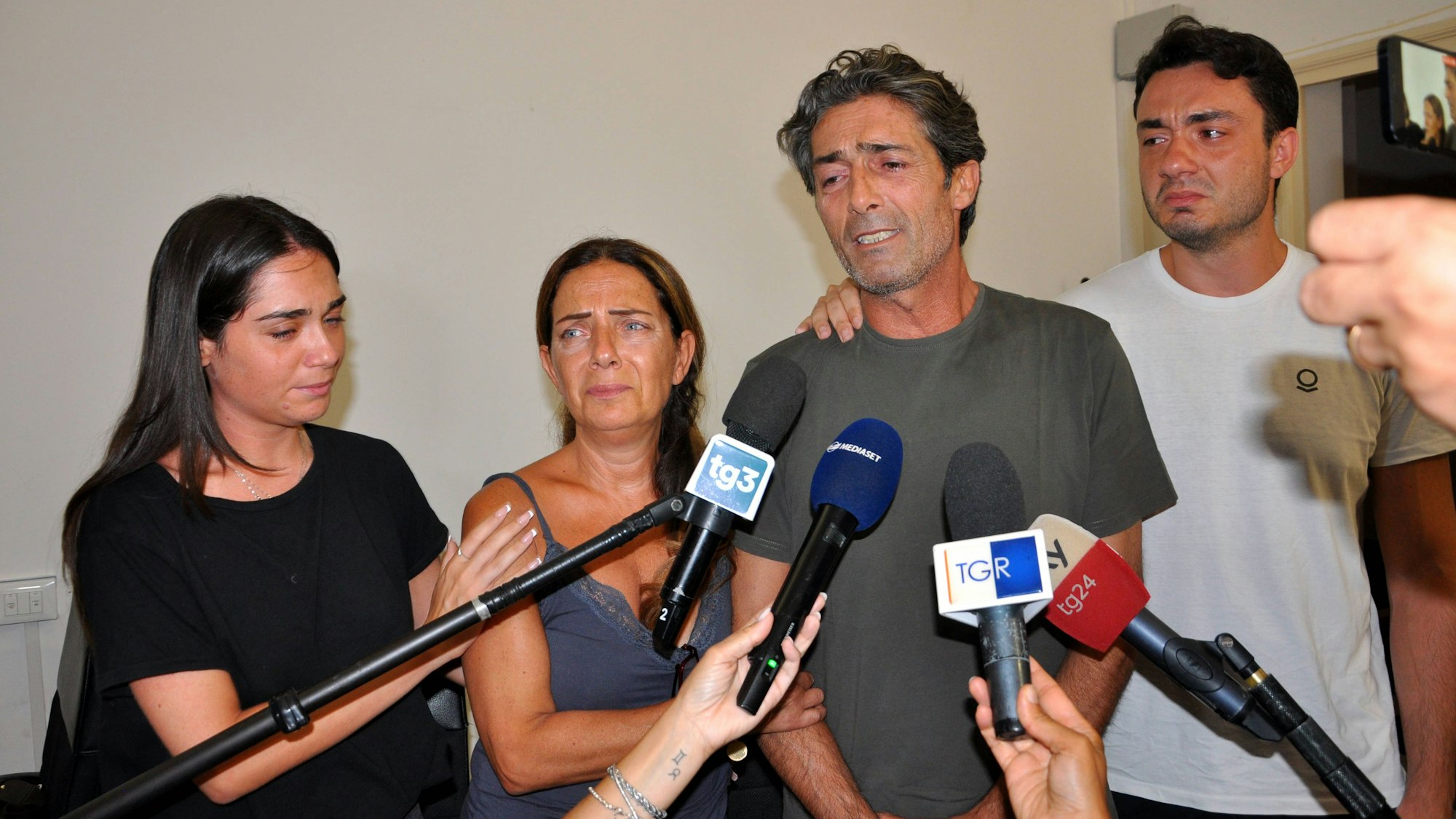 Die Familie der Volleyballerin Simona Cina ist am Boden zerstört.