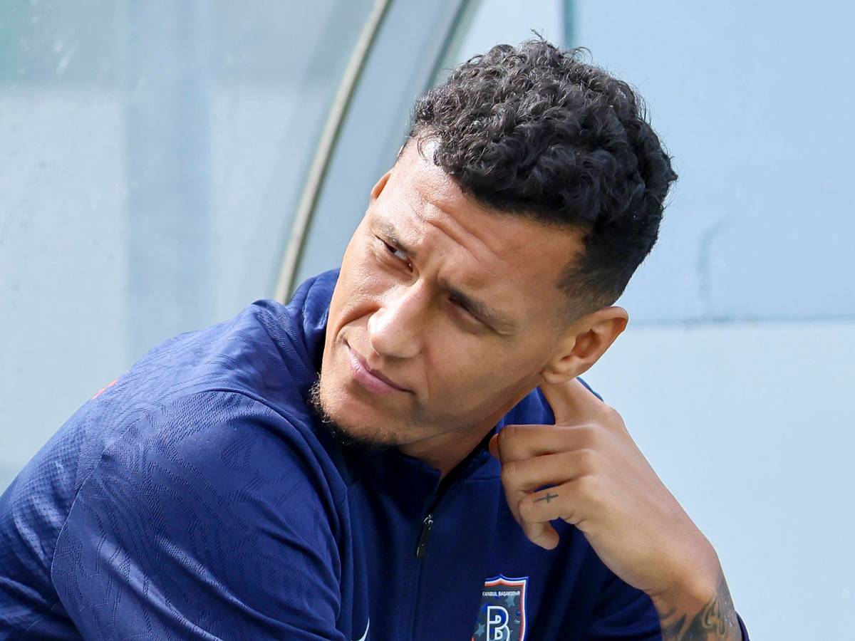 Davie Selke bei einem Training von Basaksehir Istanbul.