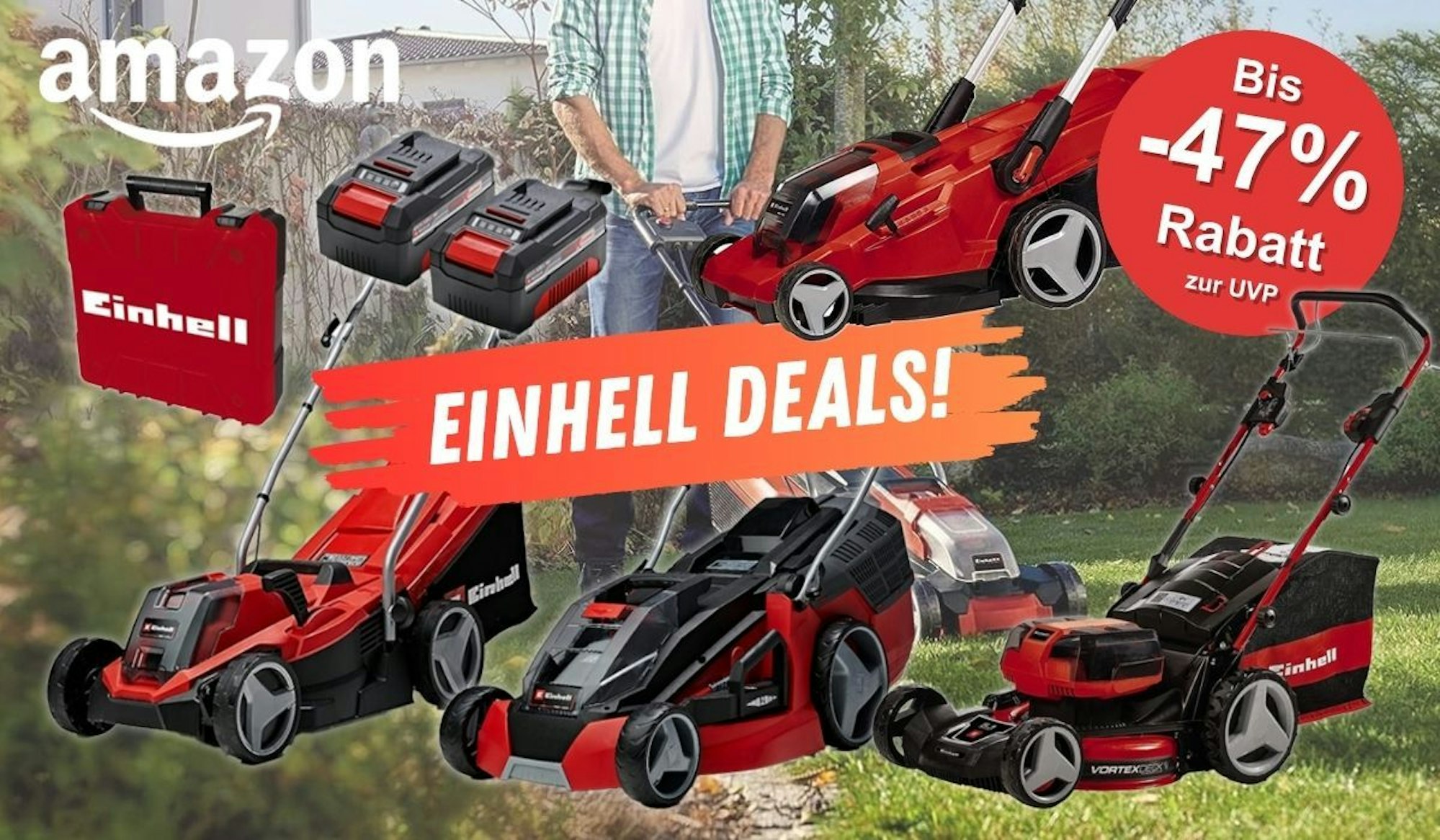 Ein Mann benutzt im Garten hinter dem Haus einen Einhell Rasenmäher. Davor sind weitere verschiedene Einhell Akku Rasenmäher Modelle zu sehen.
