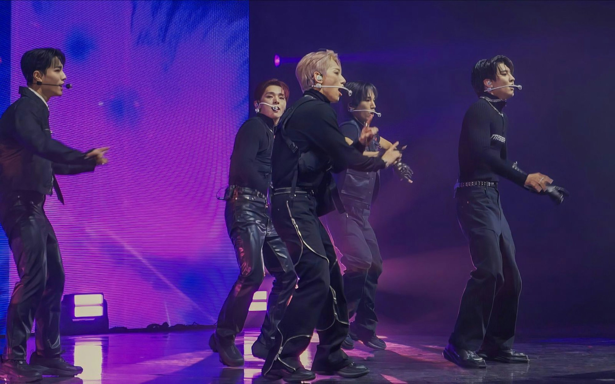 Die Boyband VANNER bei einem Konzert in Hong Kong. (Bild: ZDF/ Hikari)