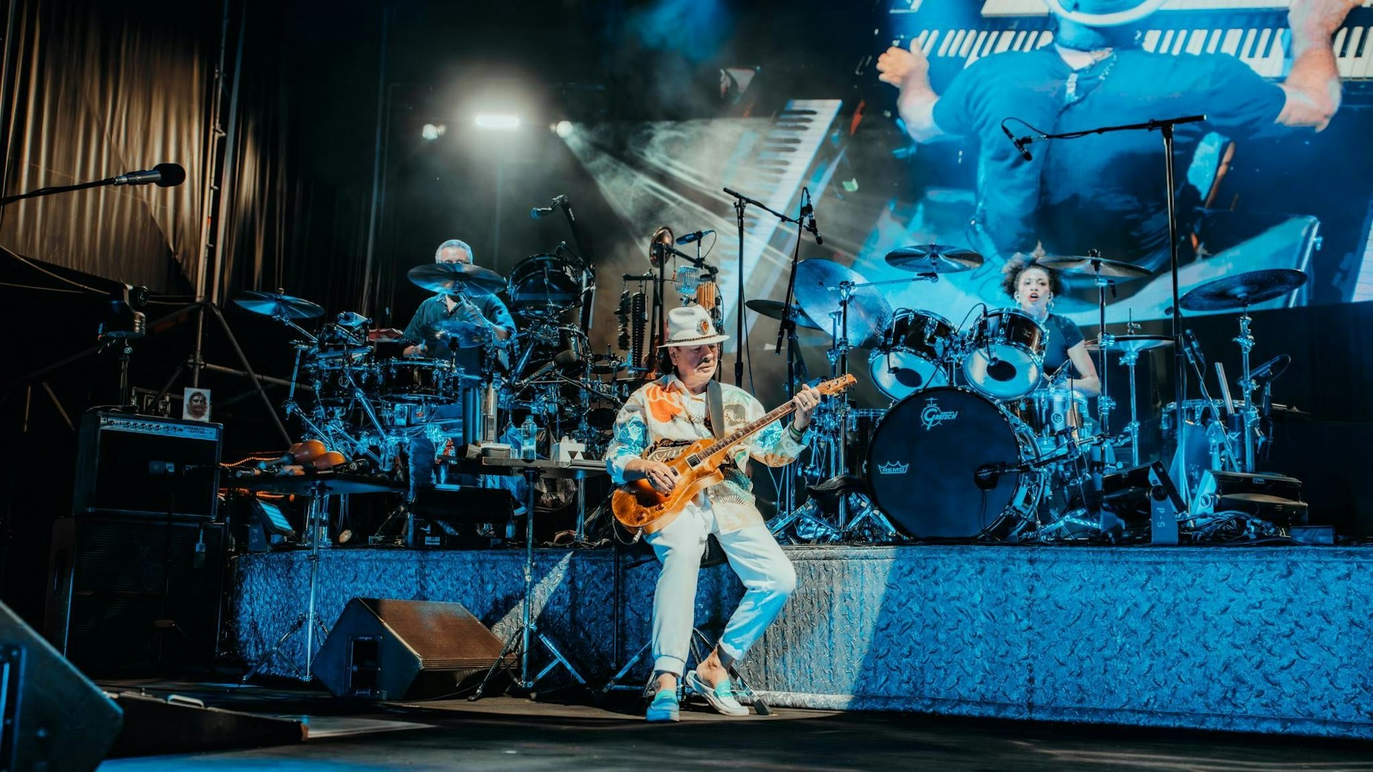 Carlos Santana und seine Frau Cindy beim Konzert.