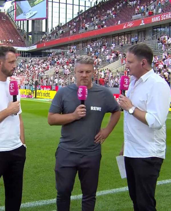 Lukas Kwasniok im Interview bei MagentaSport mit Moderator Thomas Wagner und den Experten Mark Uth und Fabian Klos.
