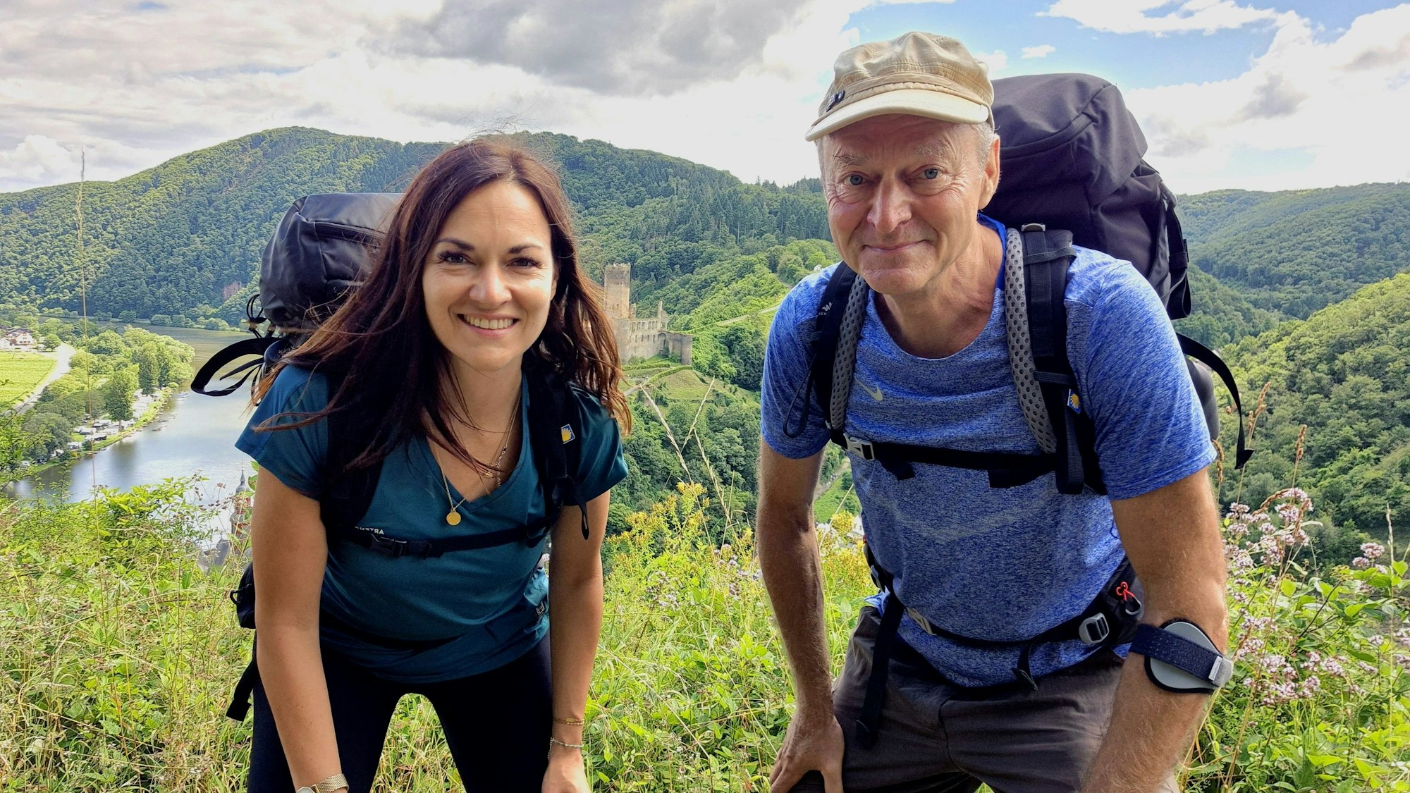 Rebecca und Gerhard Schindler beim Pilgern.