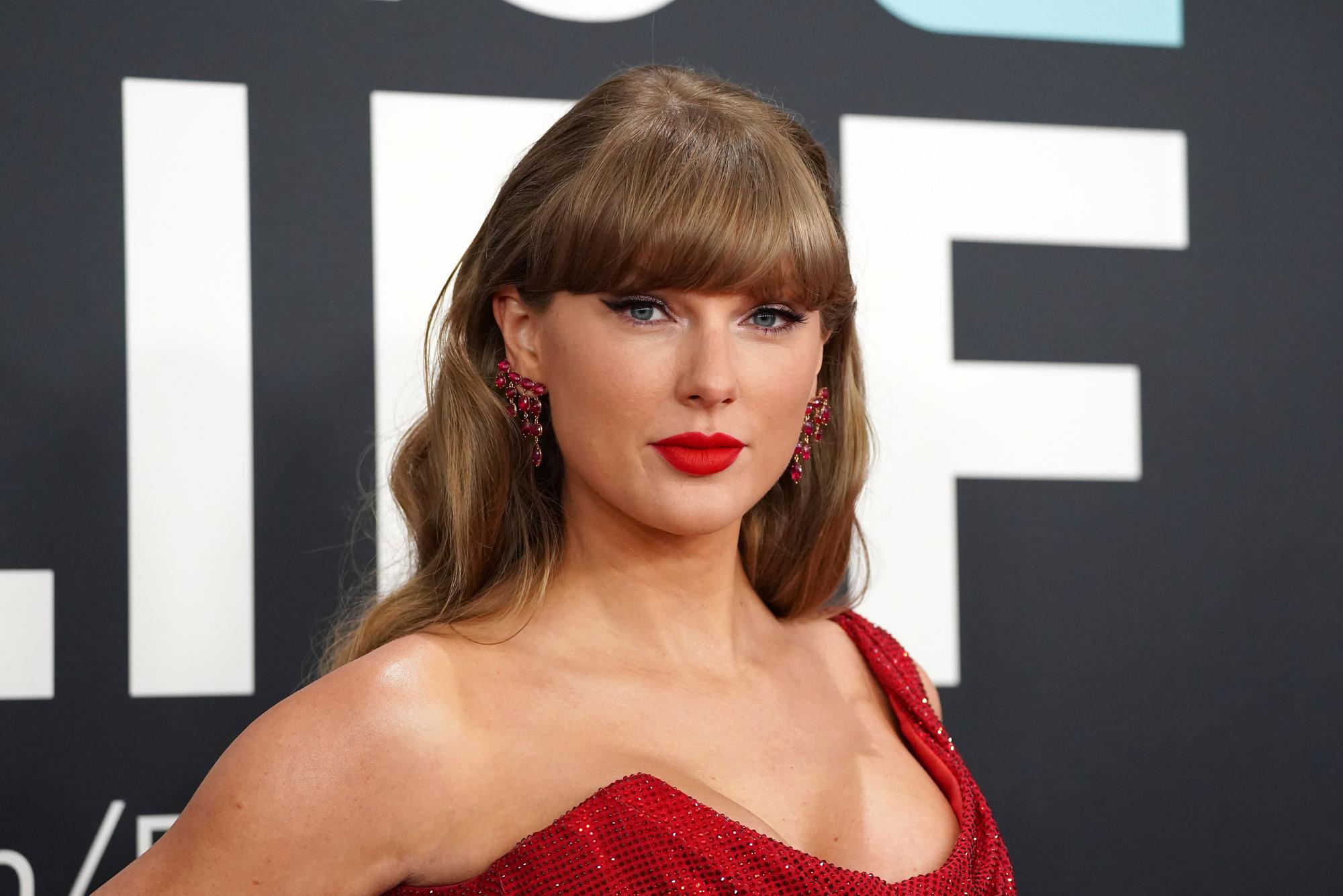 Taylor Swift bringt ein neues Album raus.