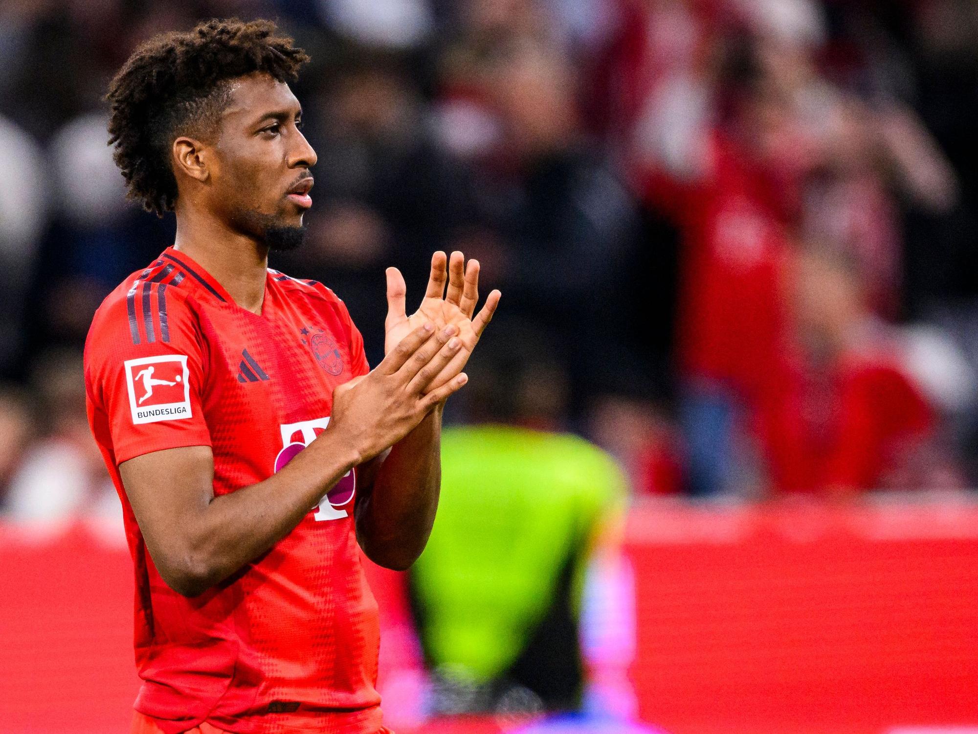 Kingsley Coman am Klatschen.