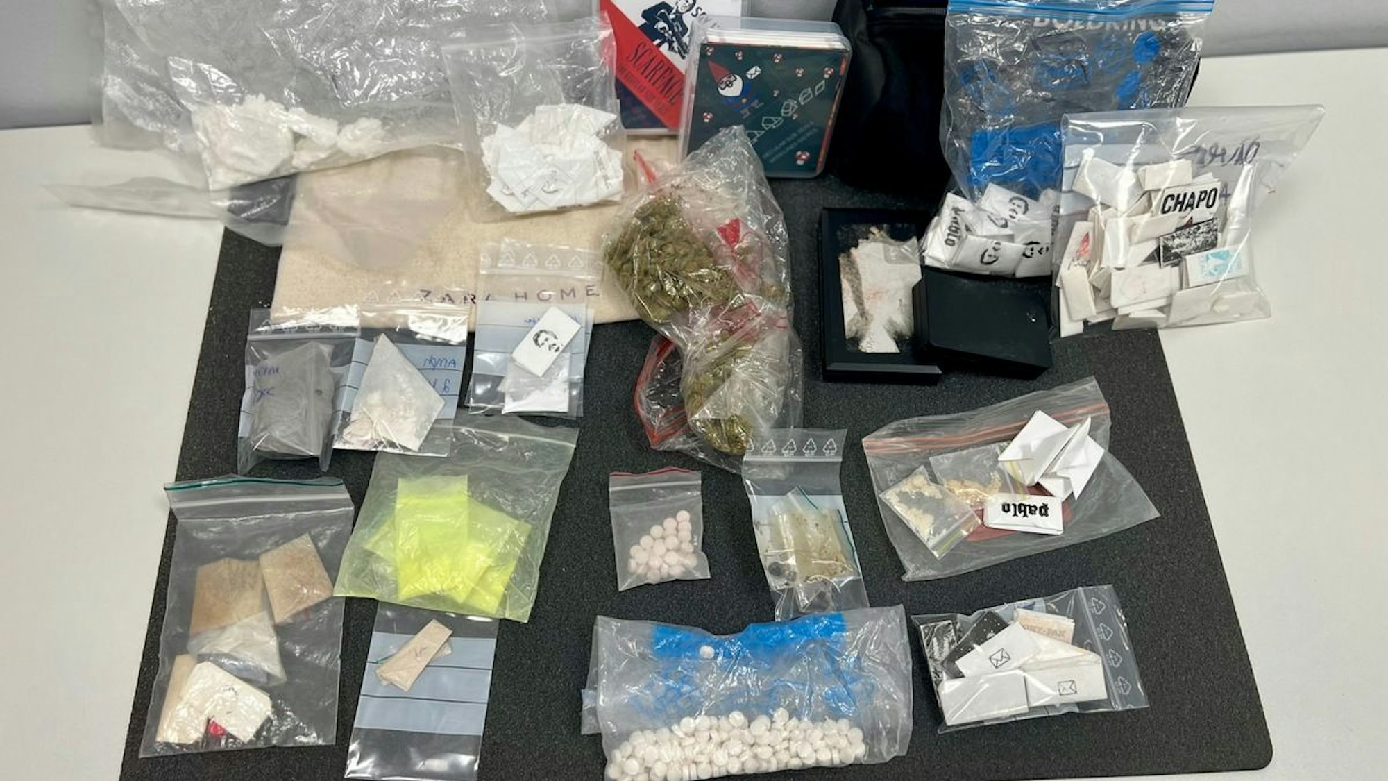 HZA-AC: Festnahme am westlichsten Zipfel Deutschlands Aachener Zoll nimmt mutmaßlichen Dealer fest