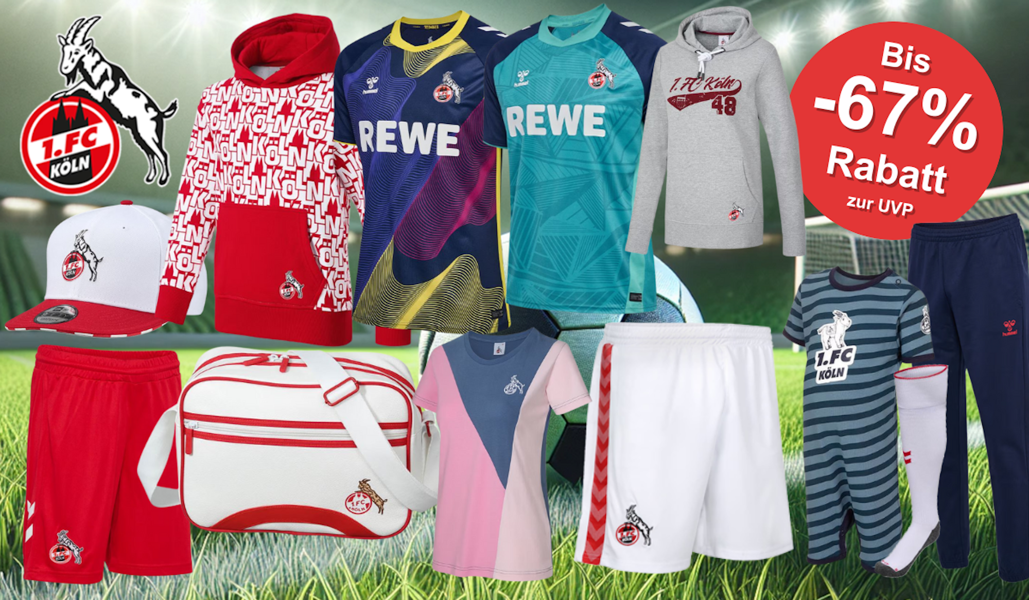 1. FC Köln Fanshop Produkte und Artikel, im Hintergrund ein Fußballrasen mit Fußball und Tor. 1. FC Köln Trikots 2024/25 Torwart und Ausweichtrikot, FC Hoodie in Grau, Damenshirt, Baby Body, weiße Stulpen, Trainingshose, Umhängetasche.